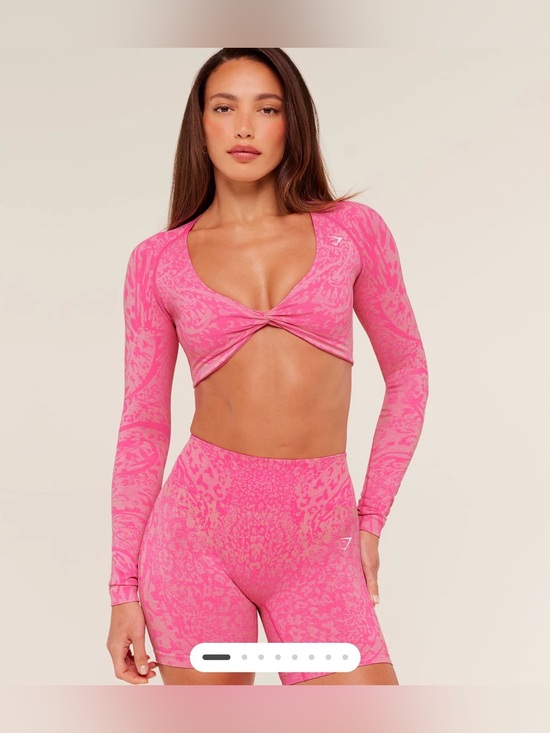Gymshark Tops - ADAPT ANIMAL X WHITNEY LONG SLEEVE CROP TOP Gymshark